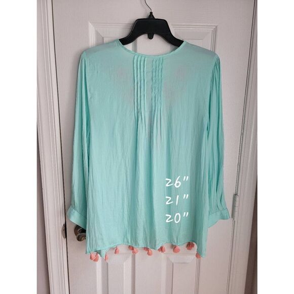 Hatley Embroidered Mint tassel Top M - Picture 2 of 7